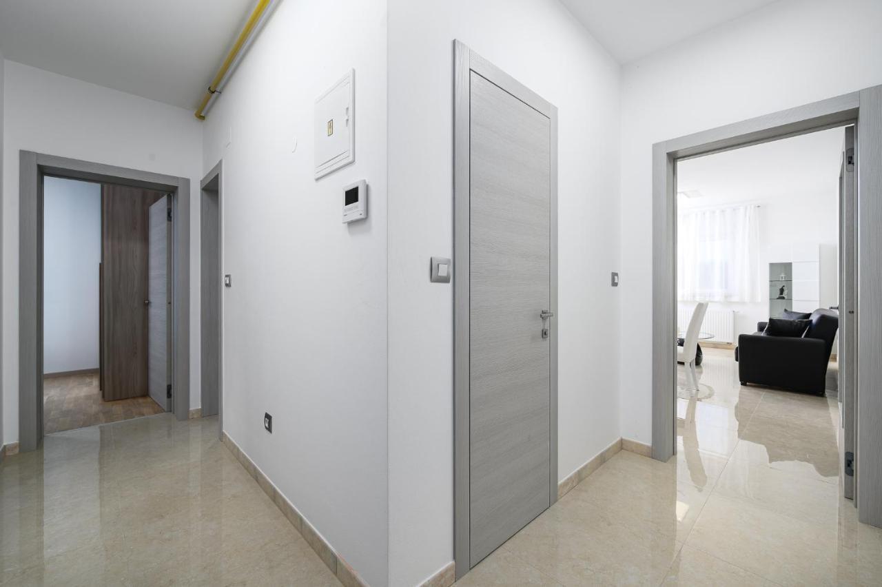 Stancija Amorozo 5 Poreč Exteriör bild